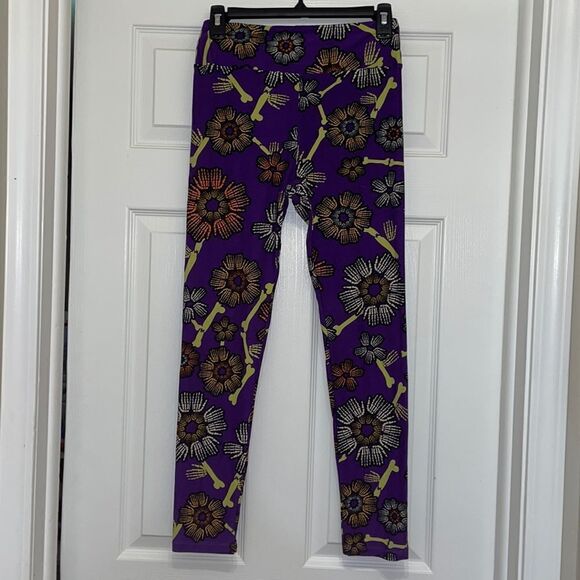 ✨LuLaRoe Purple Halloween Skeleton & Bones Leggings - Picture 1 of 7